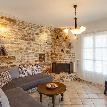 Aparthotel Anemousa 4*