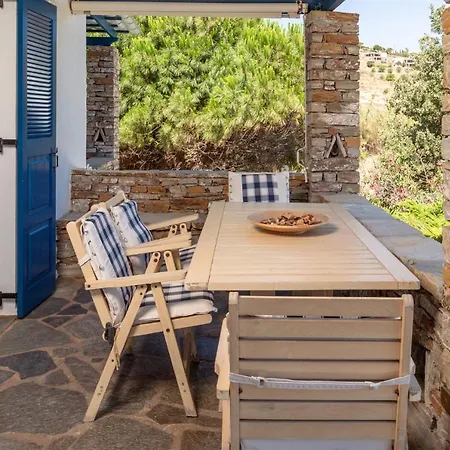 Aparthotel Anemousa Otzias