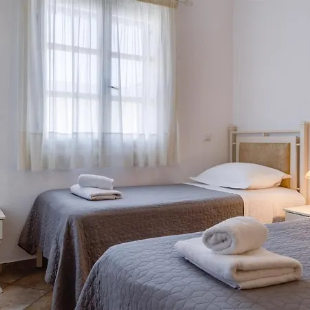 Aparthotel Anemousa Otzias