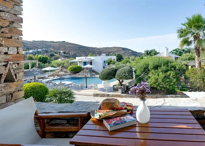 Aparthotel Anemousa Otzias