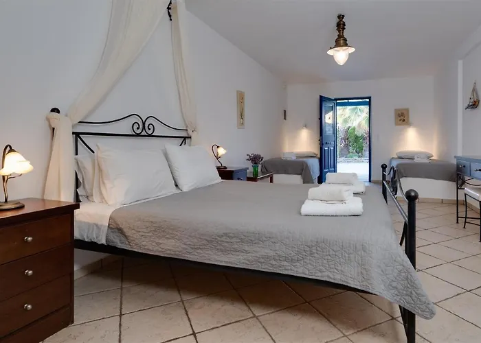 Aparthotel Anemousa 4*