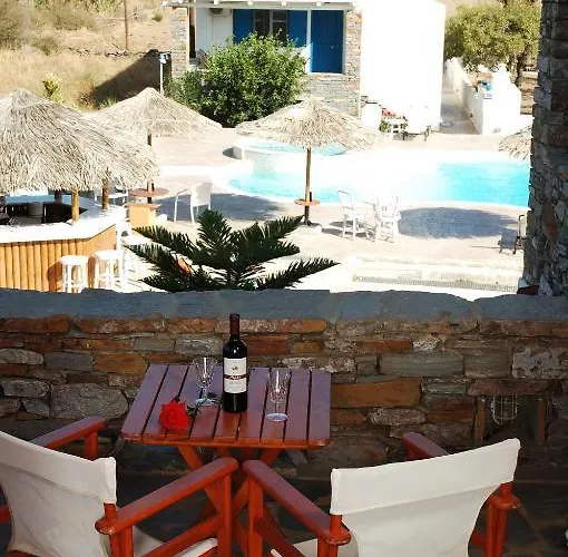 Aparthotel Anemousa Otzias